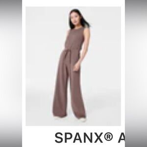 SPANX AirEssentials® Sleeveless Jumpsuit Large - Tall